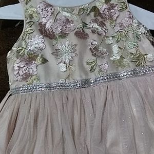Girl dress